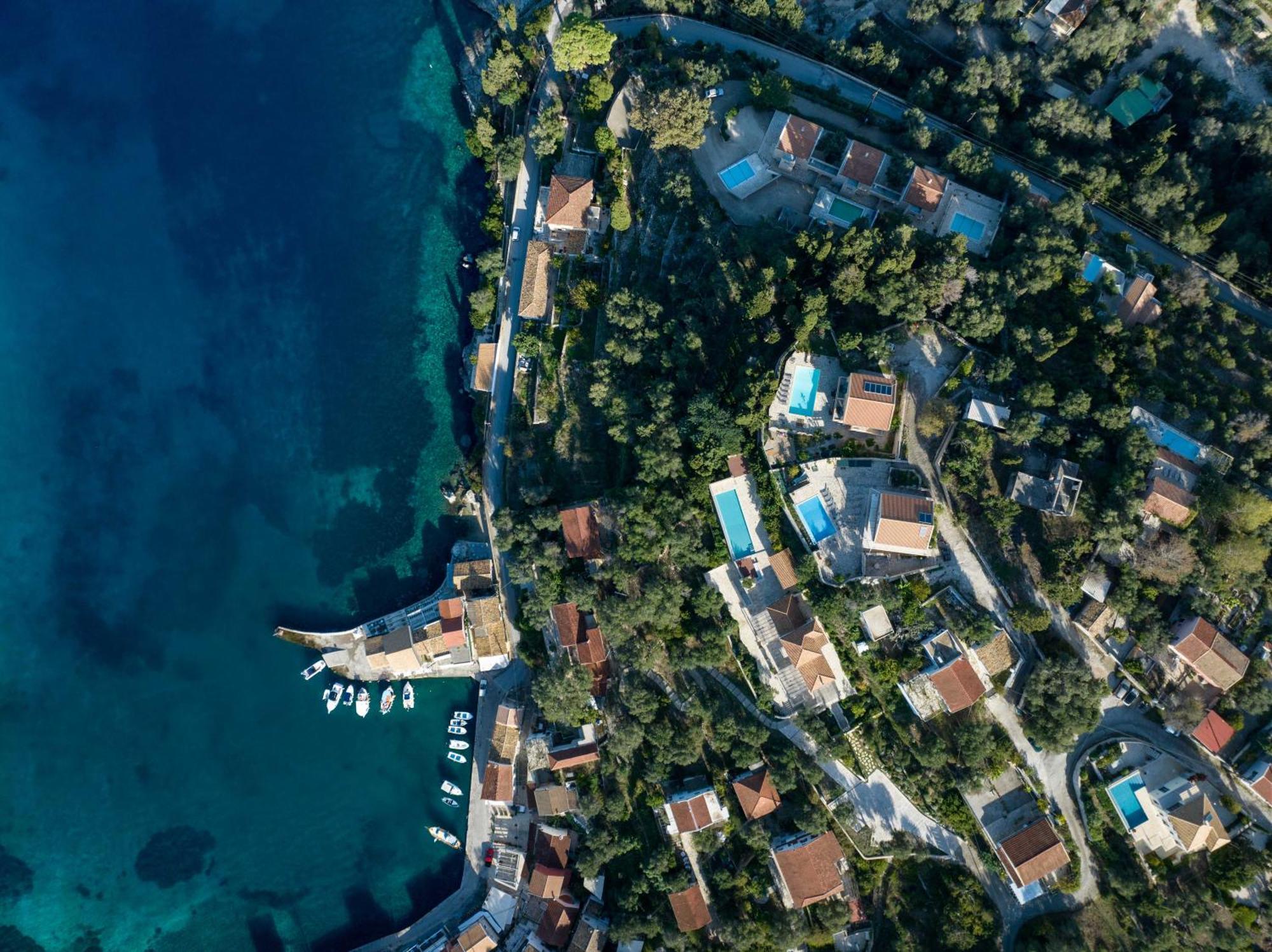 Pangolas Apartments Paxos Longós Exterior foto