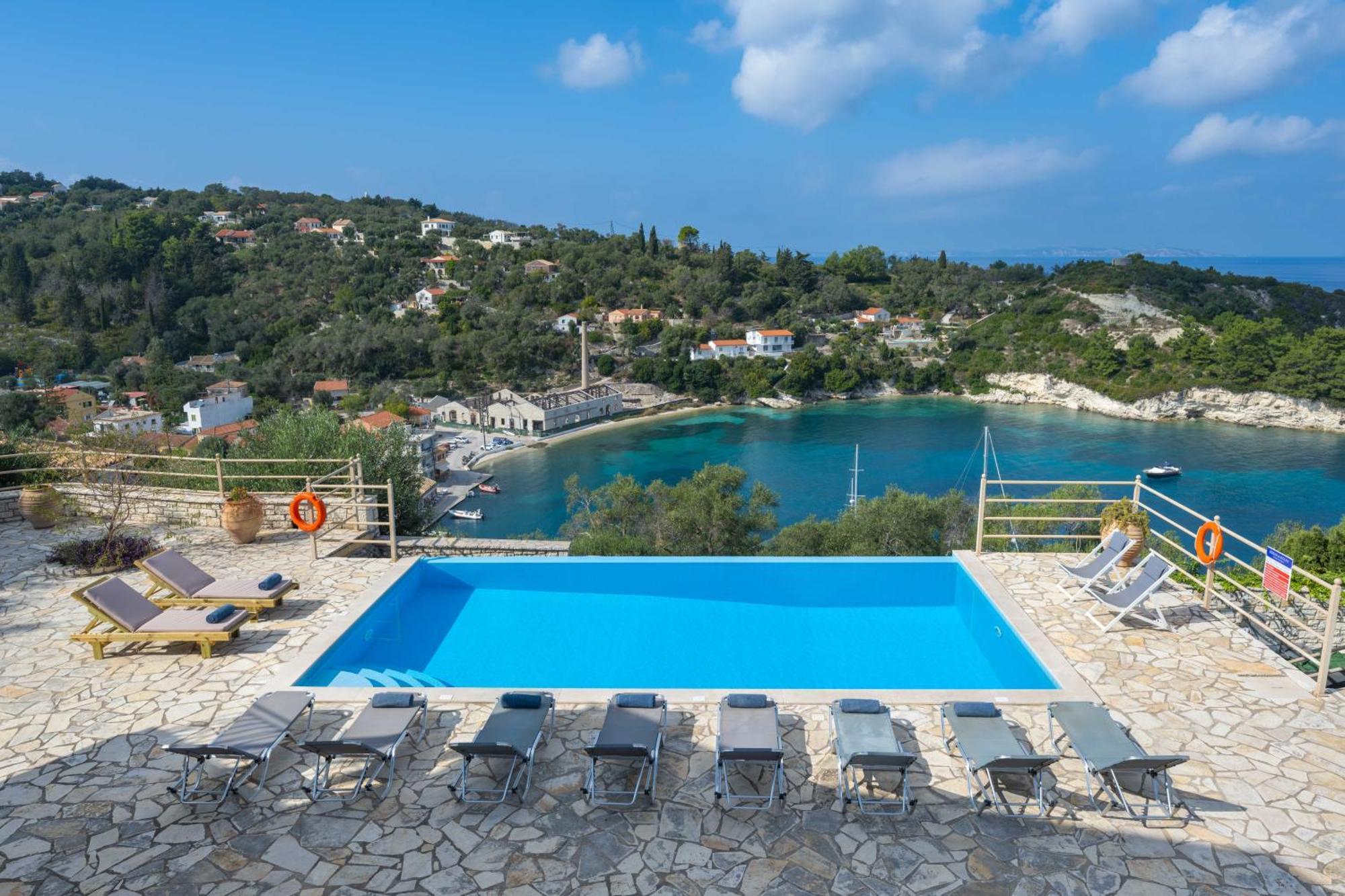 Pangolas Apartments Paxos Longós Exterior foto